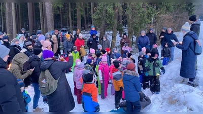 Bild: Mit einer imposanten Neujahrsfeier machte die Jugendabteilung der DJK Irchenrieth den Auftakt zu den Jubiläumsfeierlichkeiten zum 50-jährigen Bestehen des Vereins, über 300 Personen feierten mit. (Bild: Silke Stader)