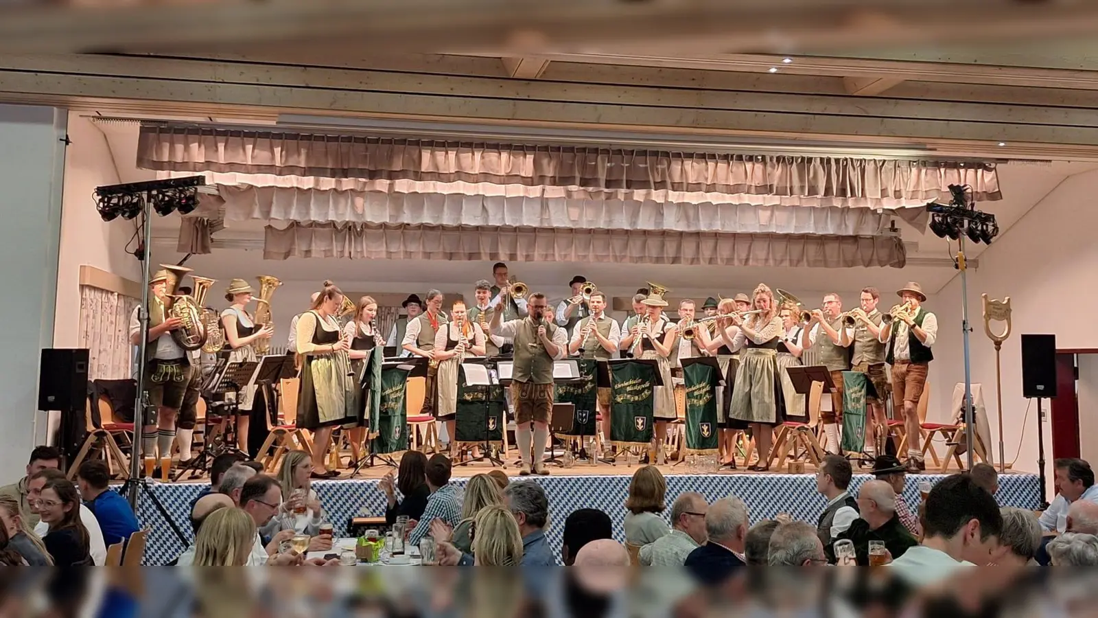 Bockbierfest der Ehenbachtaler Blaskapelle Schnaittenbach  (Bild: Andreas Leitl)
