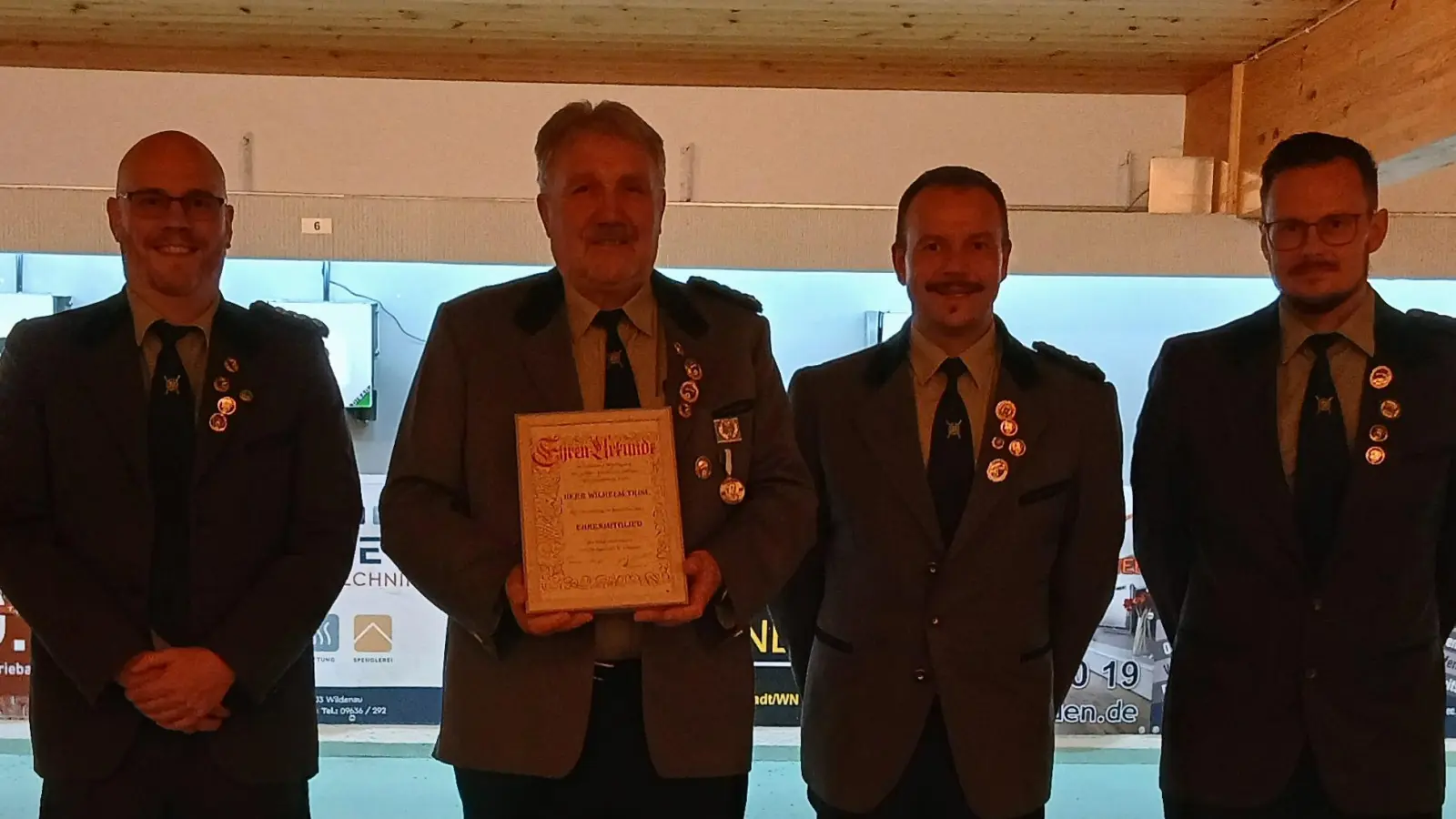 Von links: 1. Schützenmeister Stephan Trautner, Wilhelm Trisl, 2. Schützenmeister Harald Albrecht, Kassier Johannes Wittmann. (Bild: Wilhelm Trisl)