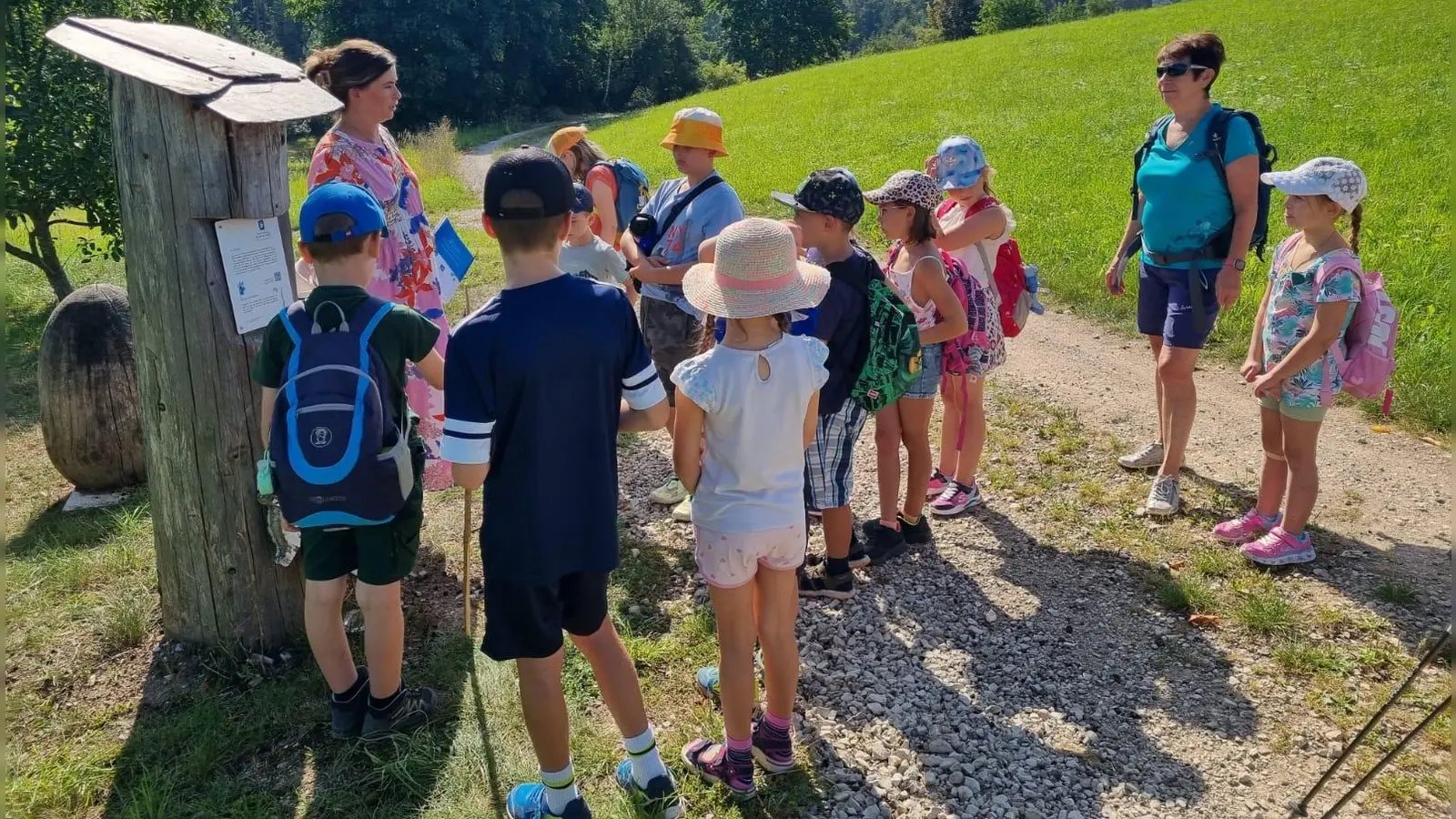 Kleine Geschichtspause (Bild: Steffi Sadlo)