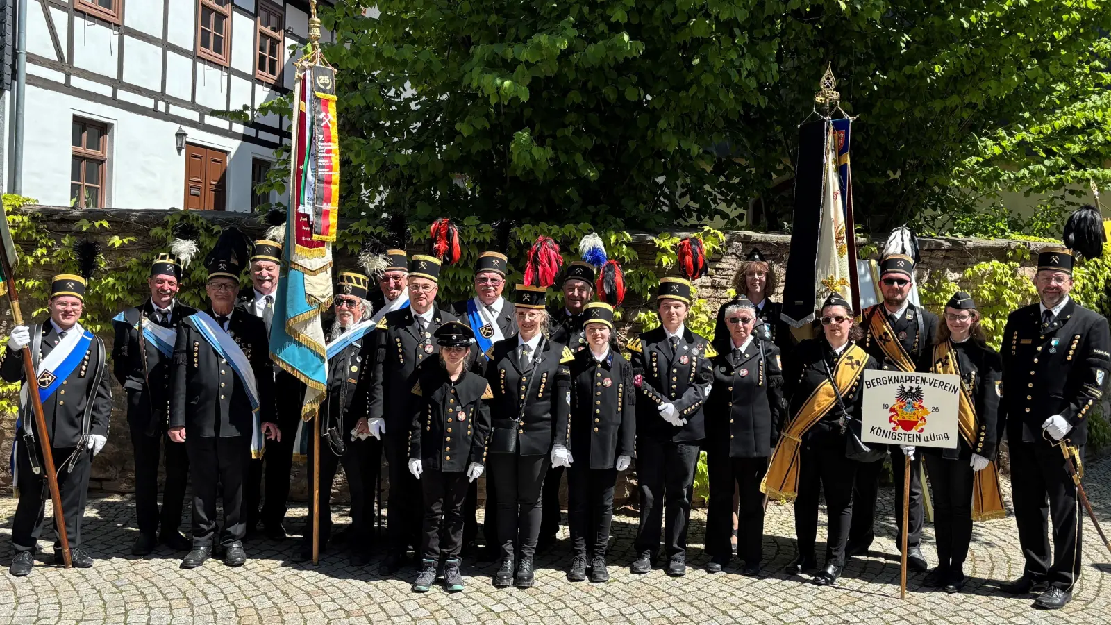 Die Gruppe aus der Oberpfalz mit dem Bayerischen Landesvorsitzenden Armin Kraus (re)  (Bild: Armin Kraus)