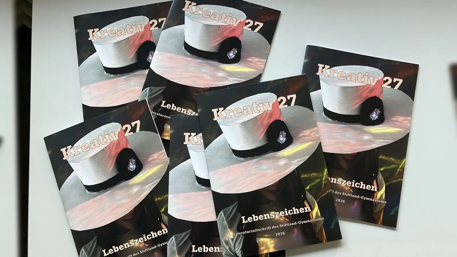 Mit dem Thema „Lebenszeichen” erschien am Stiftland-Gymnasium die 27. Ausgabe der „Kreativ”. (Bild: Hans-Jürgen Schmelzer)
