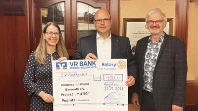 v.l.n.r. Judith Dostal, Präsident Andreas Waidosch, Peter Cordts (Bild: Andrea Burkhardt)