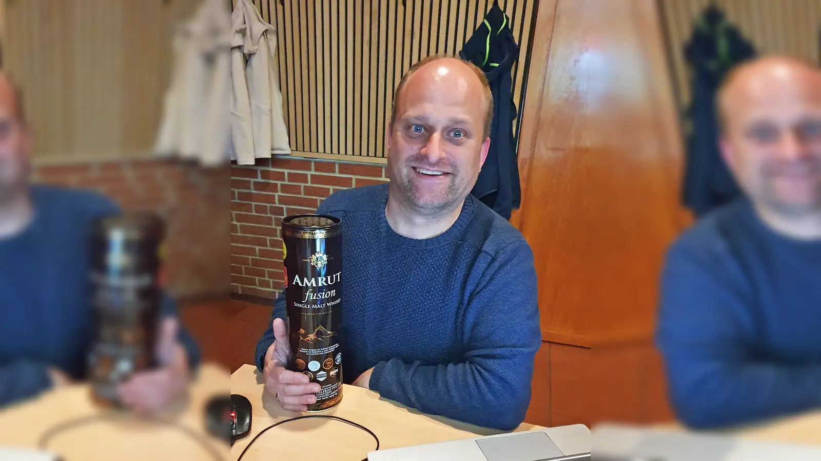 Kurzweilig, spannend und gleichermaßen interessant gestaltete Thomas Pentner einen Abend beim Fotoklub. Er rückte den Whisky in den Mittelpunkt. (Bild: Bernhard Neumann)