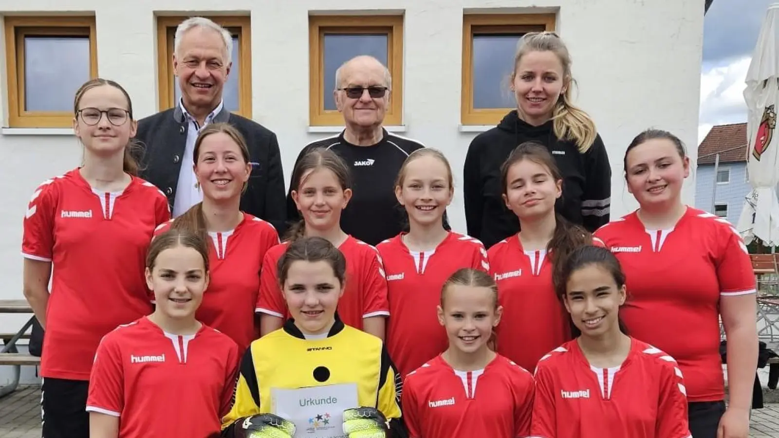 Die HCA-Fußballmädchen der Wettkampfklasse III. (Bild: Annika Ceesay)