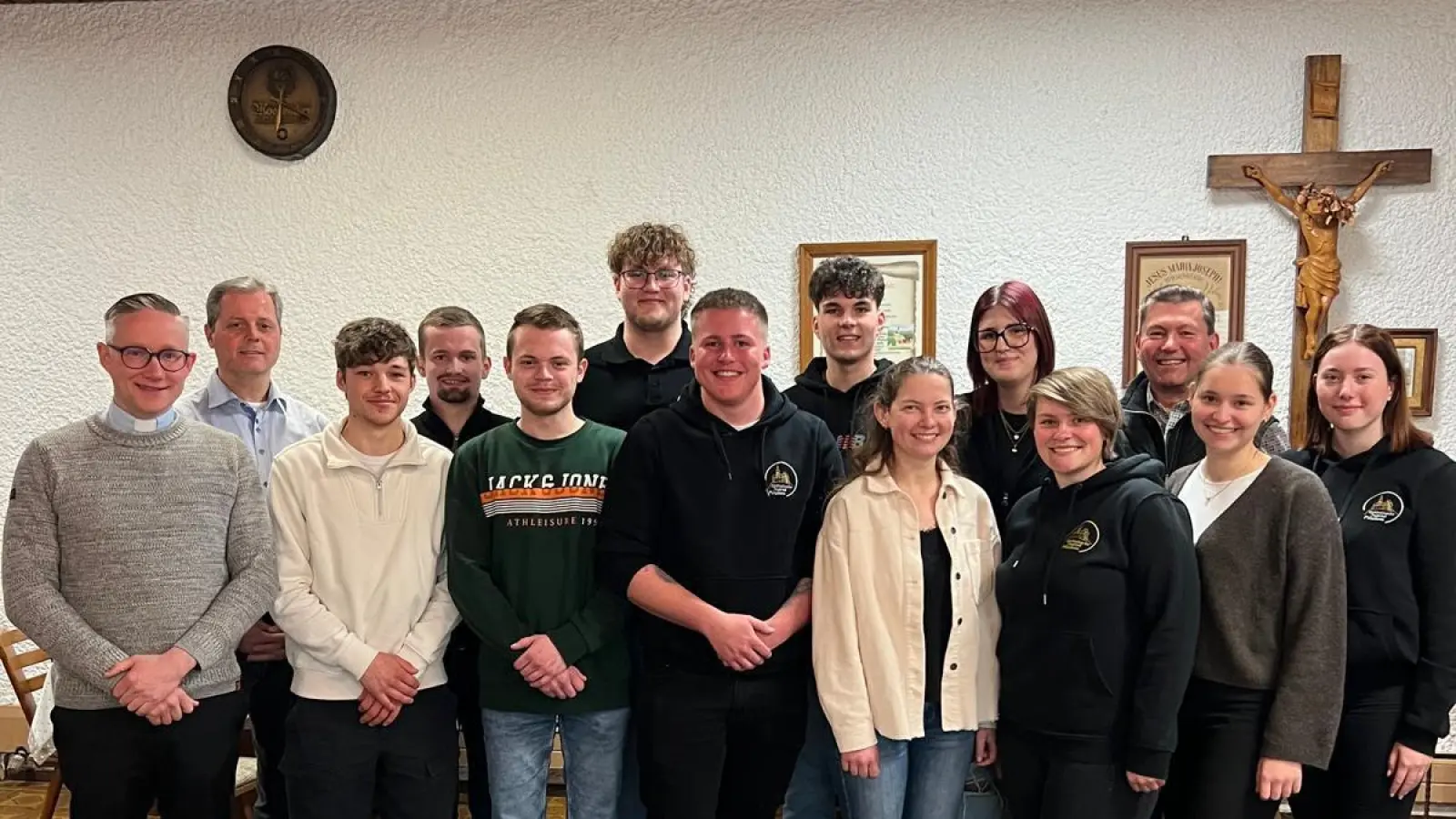 Die neue Vorstandschaft. (Bild: Marielle Fröschl)