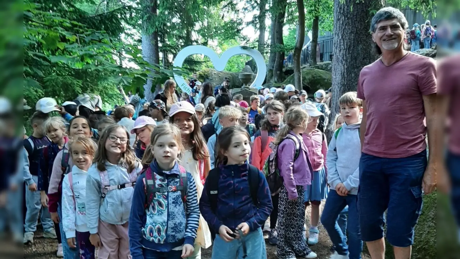 Freude auf dem Weg zur Vorstellung (Bild: Sabine Graser)