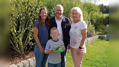 Auf zum Neustart nach der Kindergartenzeit - Bastian ist bereit.  (Bild: Elisabeth Kraus)