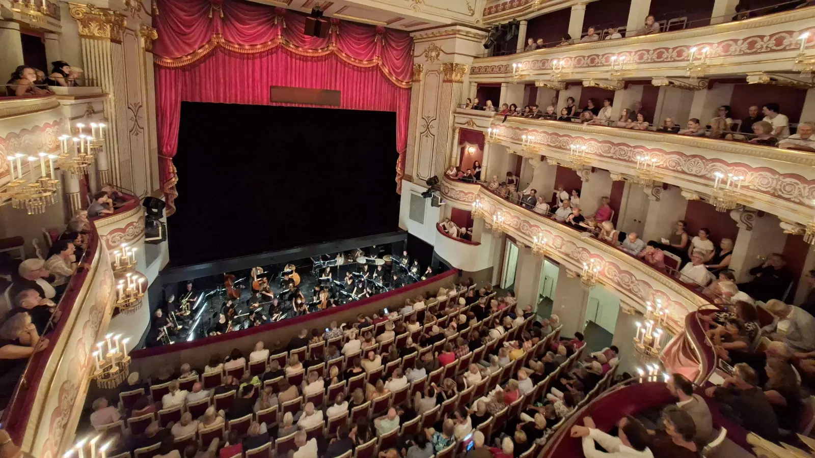 Staatstheater Regensburg (Bild: Anne Gierlach)