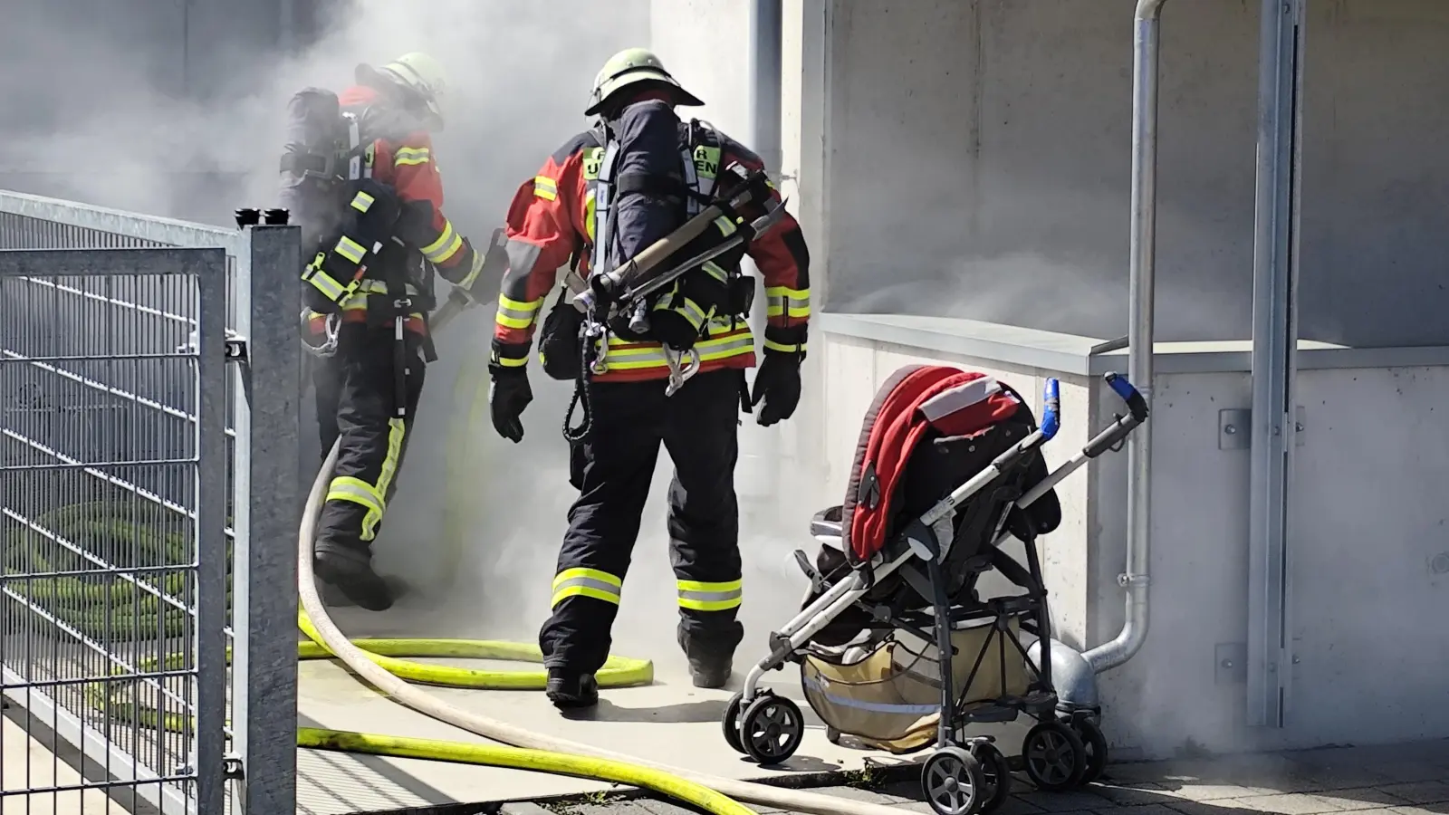 Übungstag an der Feuerwehrschule. (Bild: Sebastian Graml)