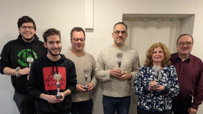 Von links: Tobias Brunner (3. Sieger), Niklas Stigler (Bester Jugendlicher), Stephan Stöckl (2. Sieger), Mladen Dvornic (1. Sieger), Karina Hofmann (Beste Frau), Dr. Andreas Zinkl (Ausrichter) (Bild: Maria Zinkl)