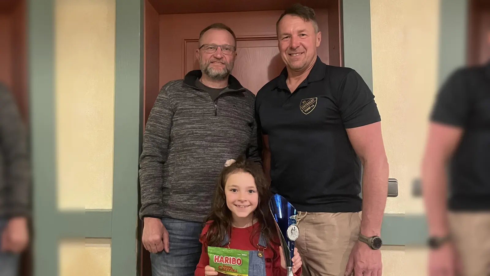 Junges Mädel radelt zur Vereinsmeisterin  (Bild: Christian Wiesneth )