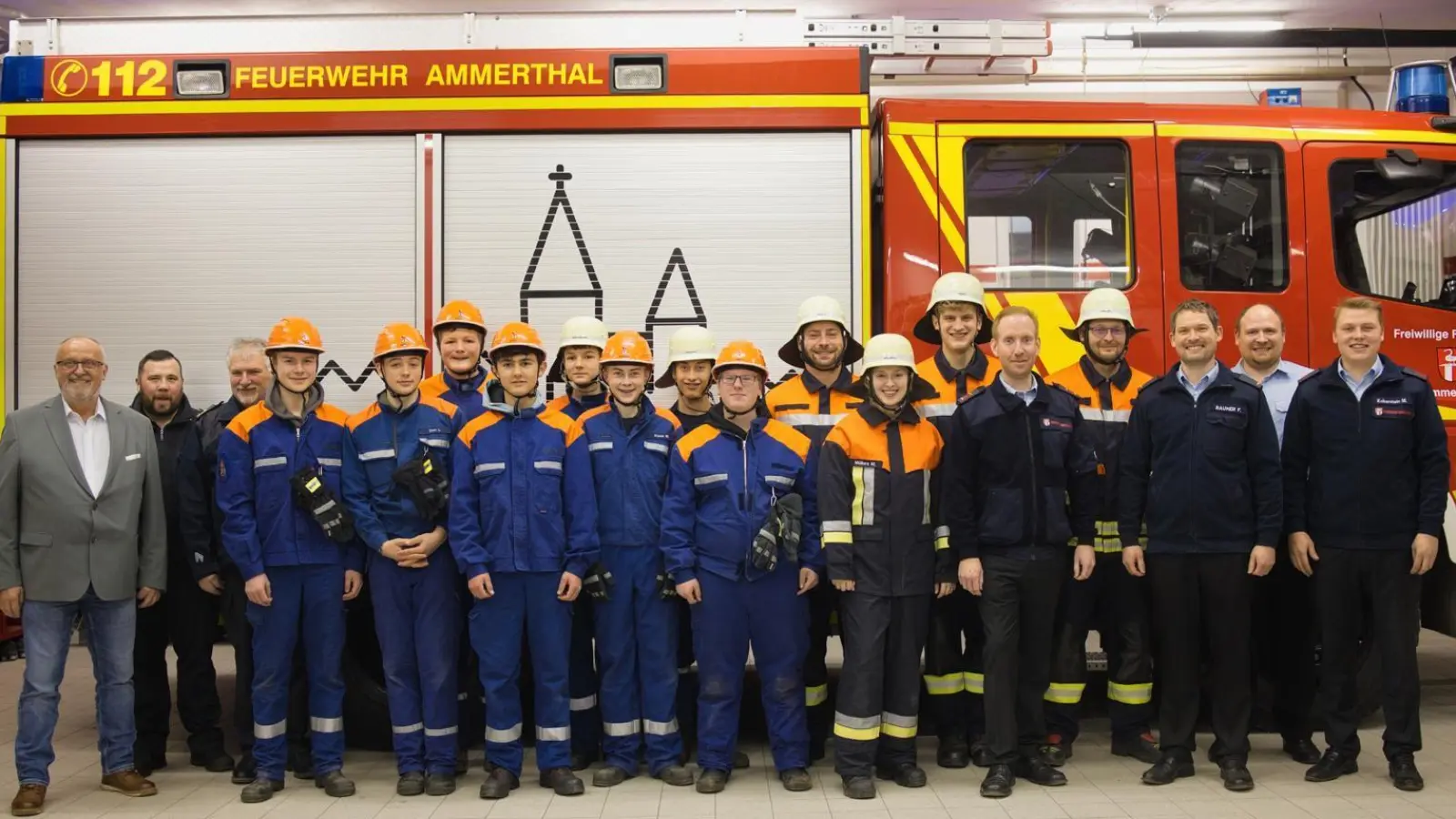 Die Teilnehmer der MTA Ausbildung der FFW Ammerthal nach erfolgreich abgelegter Prüfung. (Bild: Moritz Koberstein)