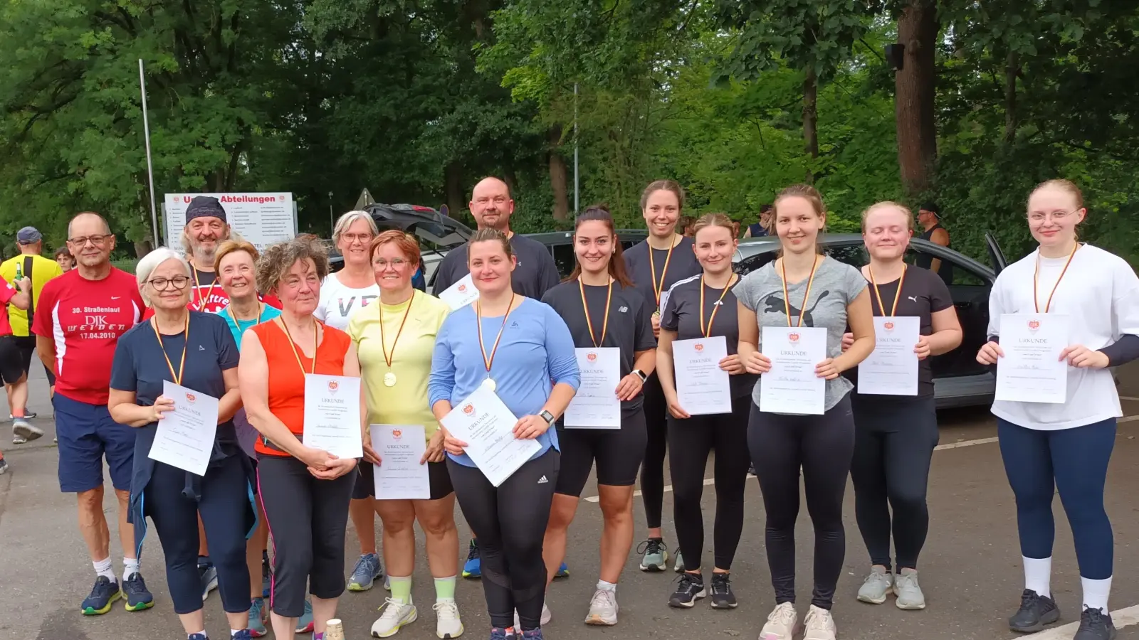 Teilnehmer Abschlußlauf Lauf 10 (Bild: Klaus Reichel)