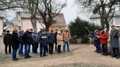 Totengedenken bei den Moosfurtsiedlern (Bild: Herrmann Magerl)