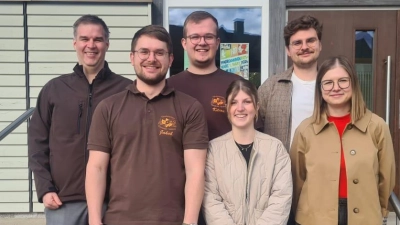 v.L. n.R.: Hintere Reihe: Christian Baumann, Kilian Plank, Jonas Strunk Vordere Reihe: Jakob Böhm, Emilia Langer, Corinna Weinhart (Bild: Sabine Kemptner)