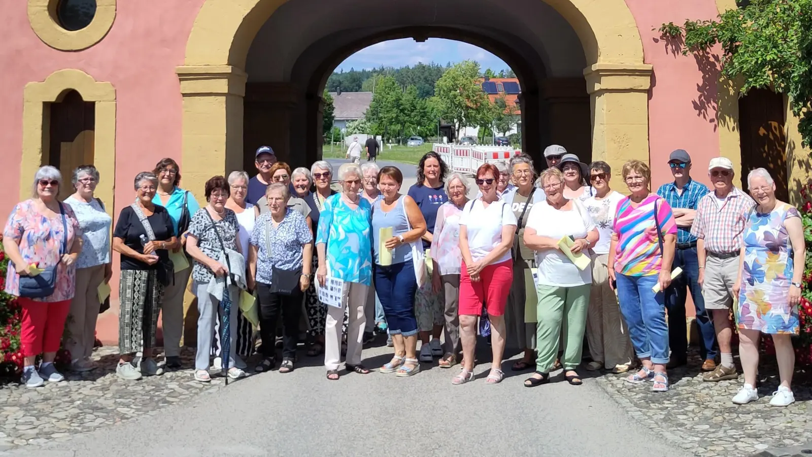 Die Gruppe im Kloster Speinshart (Bild: Ulrike Kießling)