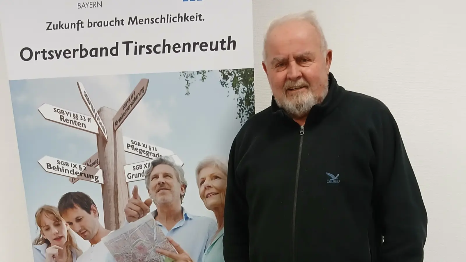 Dr. Erös, Gründer der Kinderhilfe Afghanistan, referierte beim VdK OV Tirschenreuth über Afghanistan nach dem Abzug des Westens. (Bild: Martina Rösch)