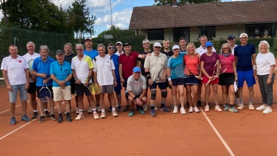 Die Teilnehmer der Doppelmeisterschaften des TC Rieden (Bild: Michaela Hetzenecker (hetzeneckers@aol.com))