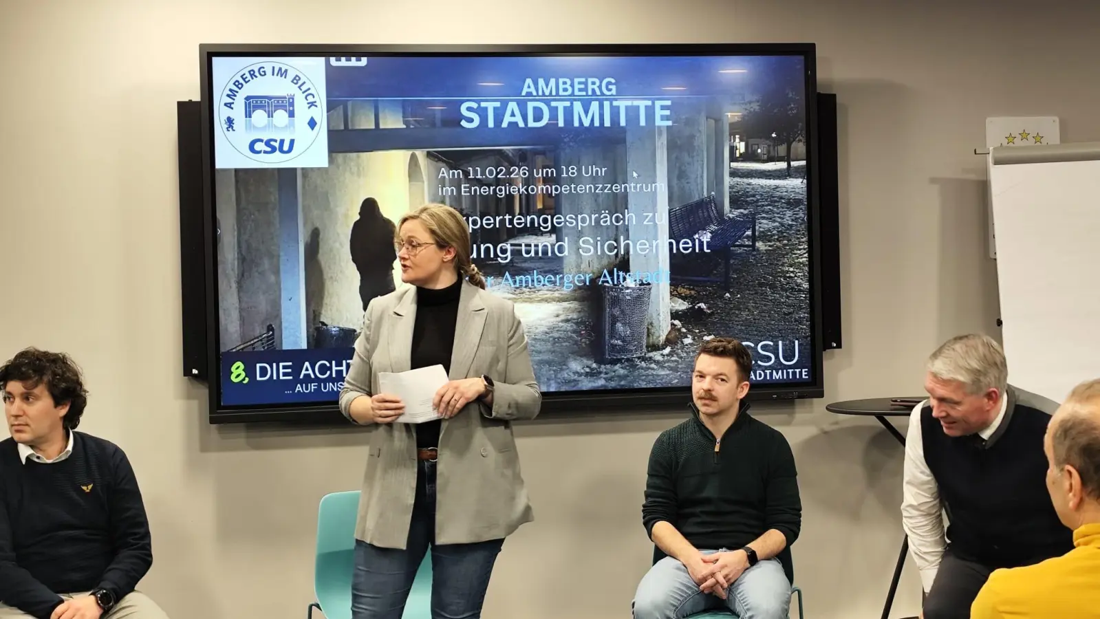 Dr. Robert Winkler, Moderatorin Kathrin Seidl, Wolfgang Preuß und Stefan Ott im Expertengespräch zum Thema Ordnung und Sicherheit. (Bild: Kathrin Seidl)