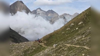Die Bergsteiger des DAV Amberg auf dem GTA im Piemont. (Bild: Thomas Graf)
