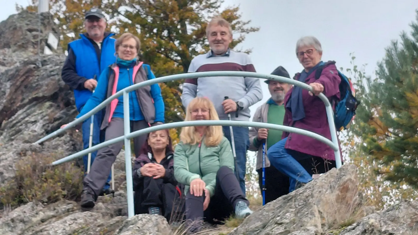 Die letzte Tour der Genusswanderer des FGV Neusorg in 2025. (Bild: Roswitha Schraml)