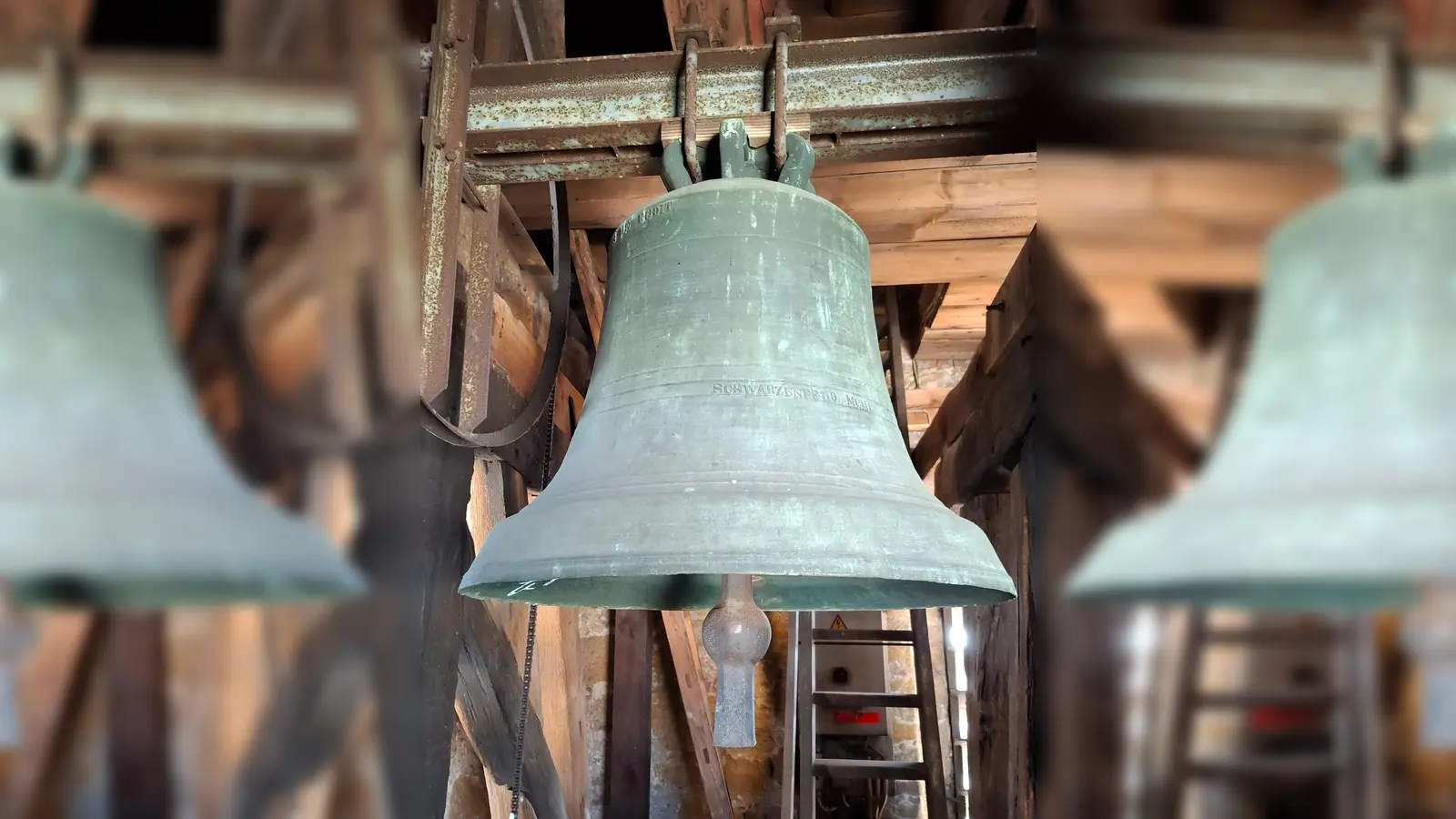 Josephs-Glocke in der Kirche St. Dionys (Bild: Cordula Strupf-Daub)