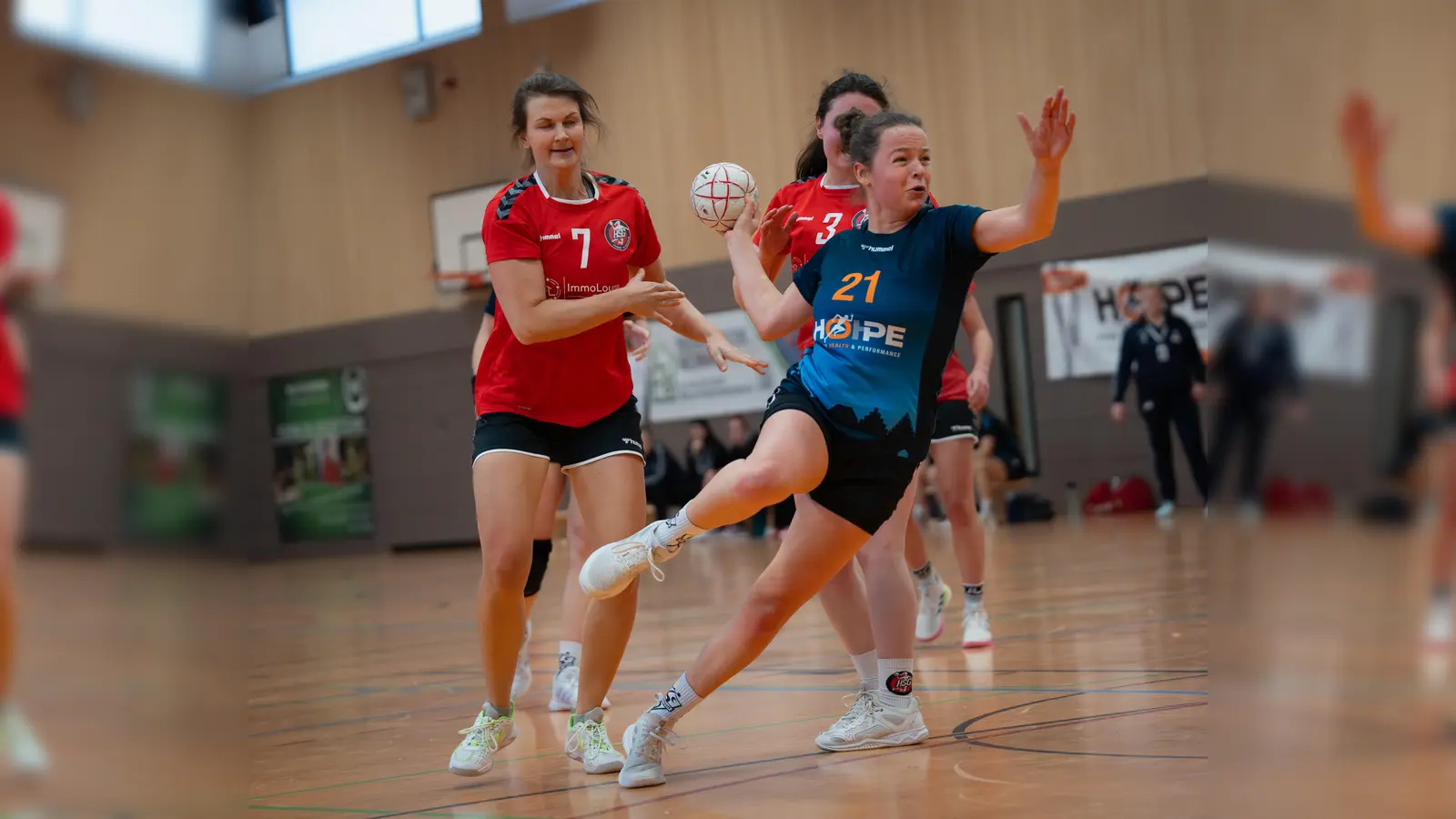 Vanessa Szameitat in Aktion (Bild: Roland Hösl)