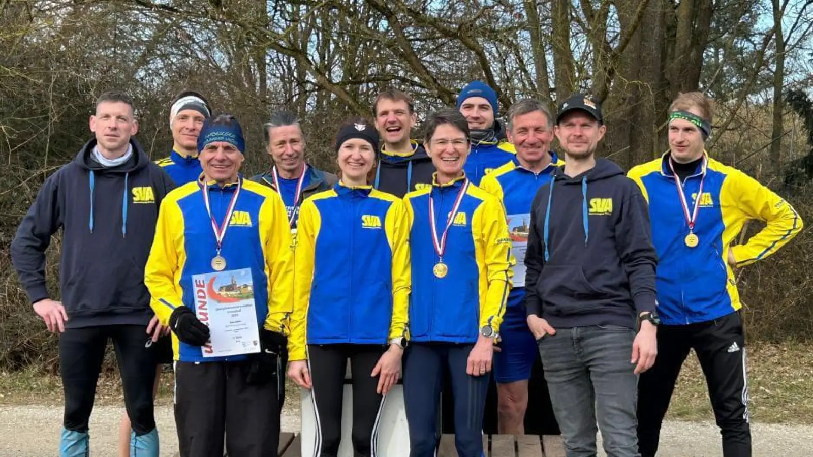 Ein Mannschaftsfoto von der SVA nach der Siegerehrung. (Bild: Stephanie Jeske-Lang)