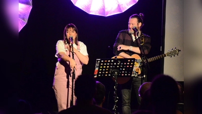 Franzi Glaser und Jens Schmelzle sind das Duo „Gwasch”.  (Archivbild: Kunz)