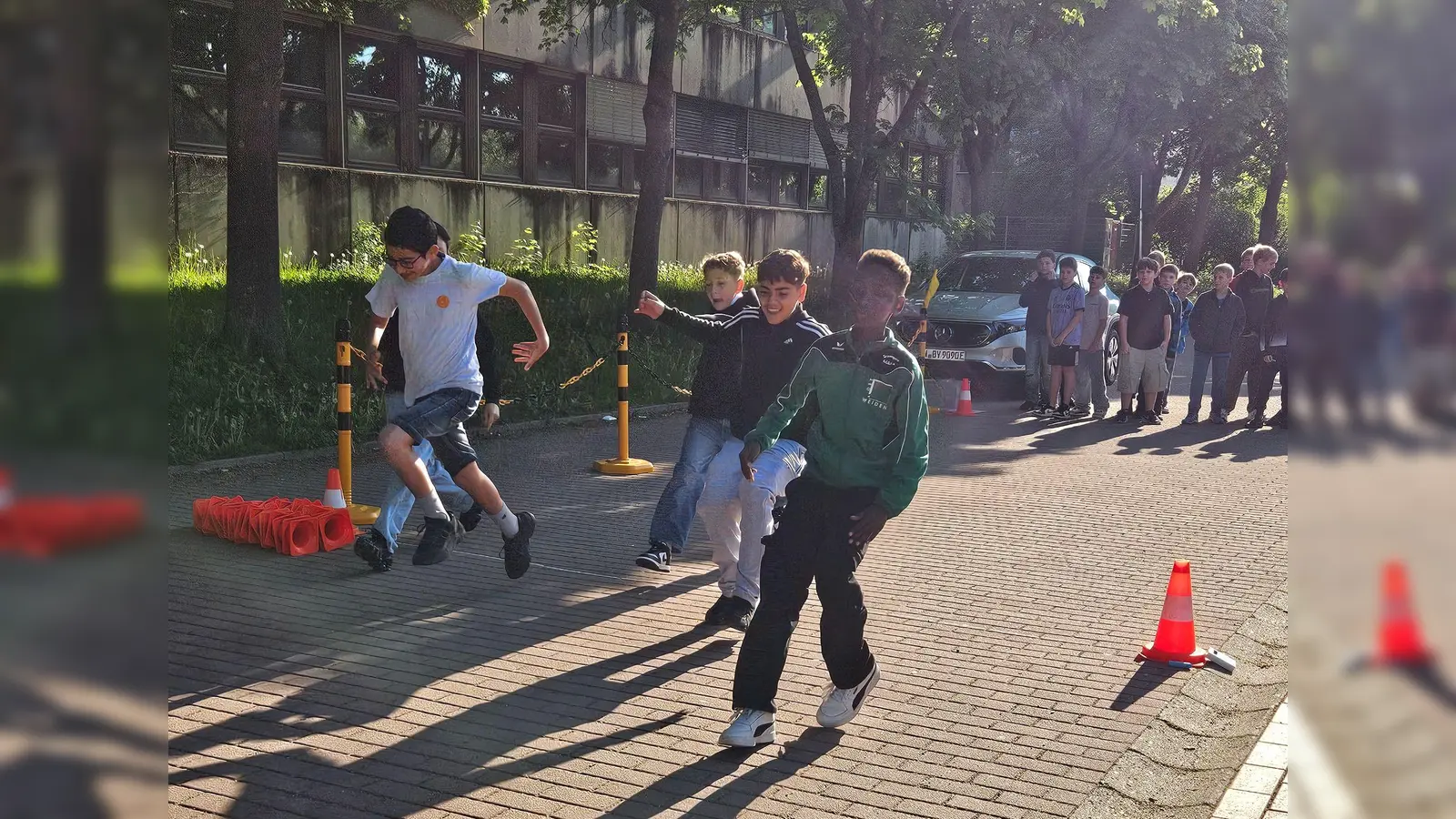 Den Bremsweg einschätzen und selbst testen ist gar nicht so einfach.  (Bild: Birgit Winter-Pausch)