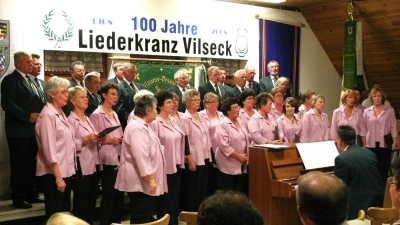 Im Jahr 2008 konnte der Liederkranz Vilseck sein 100-jähriges Bestehen feiern. Nun gehört der Verein der Vergangenheit an.  (Bild: Rosi Hasenstab)