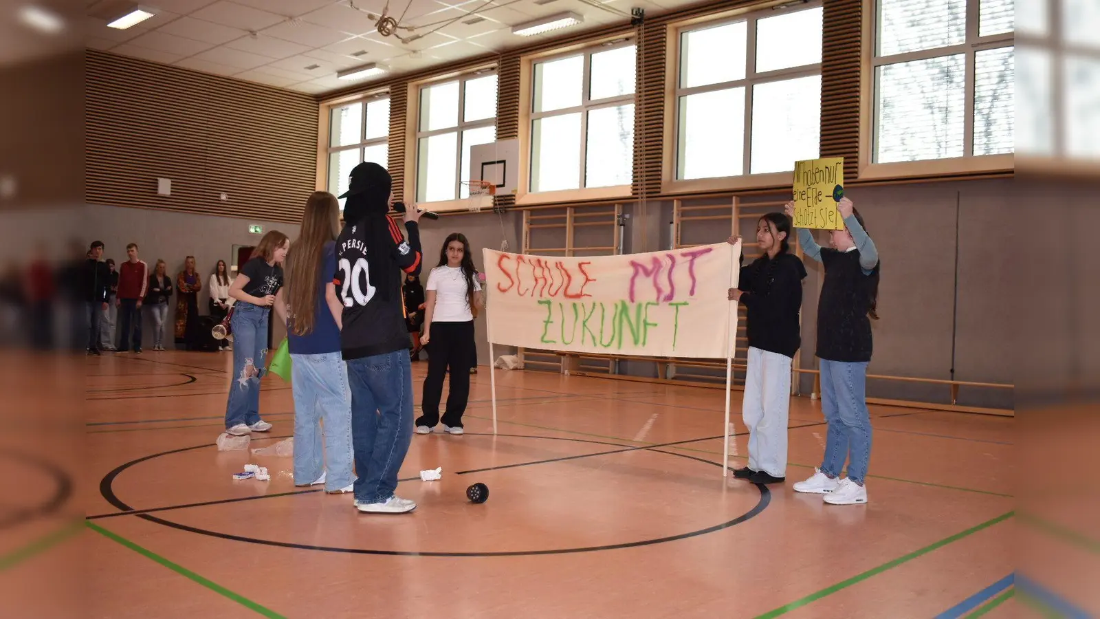 Tag der offenen Tür an der Mittelschule Altenstadt/WN (Bild: Sebastian Bäumler)