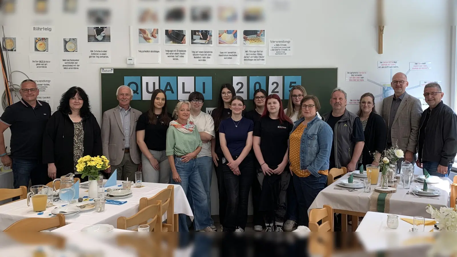 Beteiligte an der Projektprüfung. (Bild: Martin Nickl)