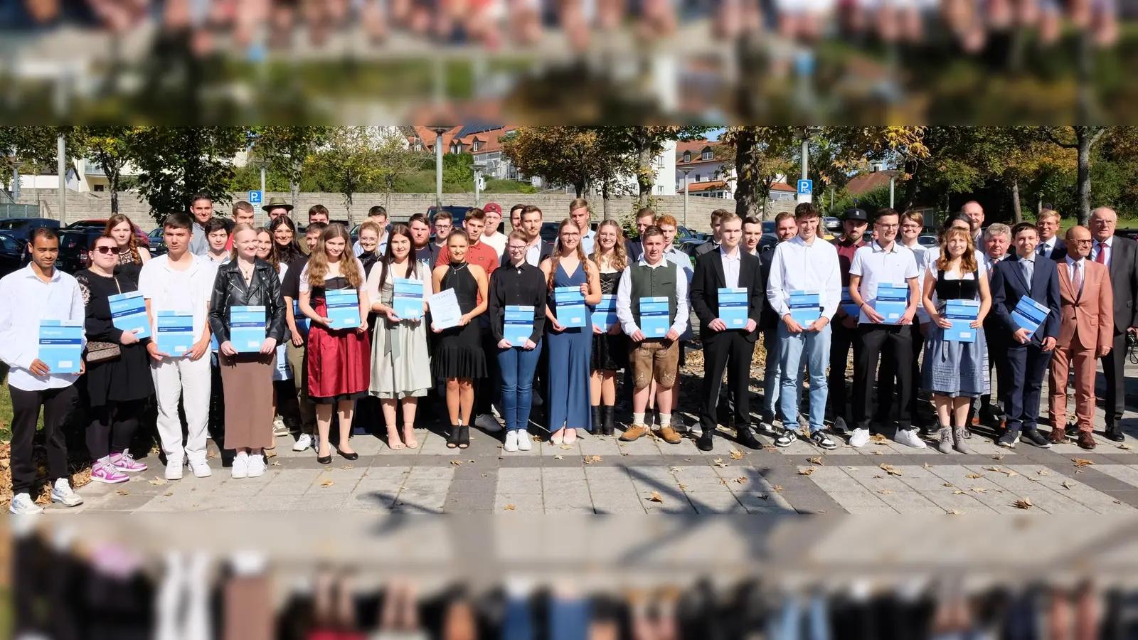 Sommerfreisprechungsfeier der Kreishandwerkerschaft Nordoberpfalz (Bild: Engelbert Schicker)