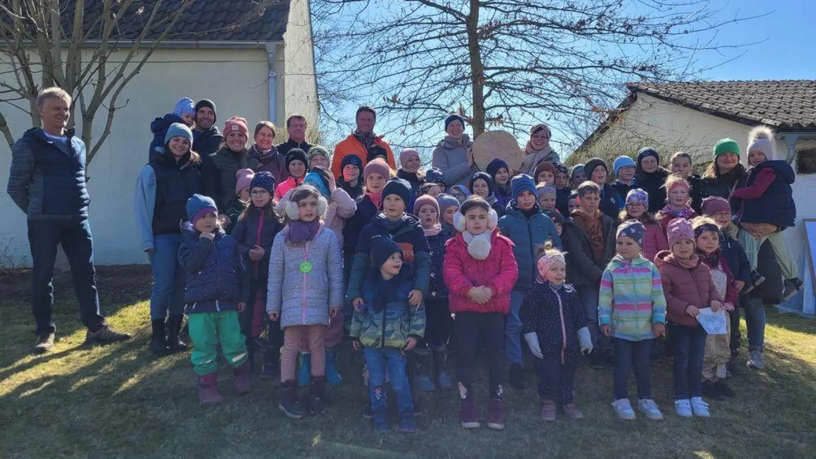 Die neu gegründete Kindergruppe „Beerenbande” des Stullner Gartenbauvereins. (Bild: Lena Bayer)