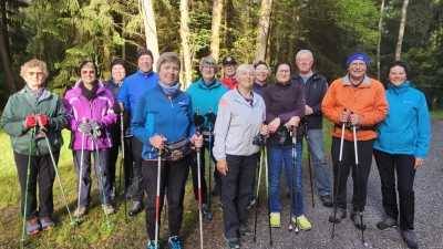 Aktive Teilnehmer beim Frühstückswalking (Bild: Wolfgang Graser)