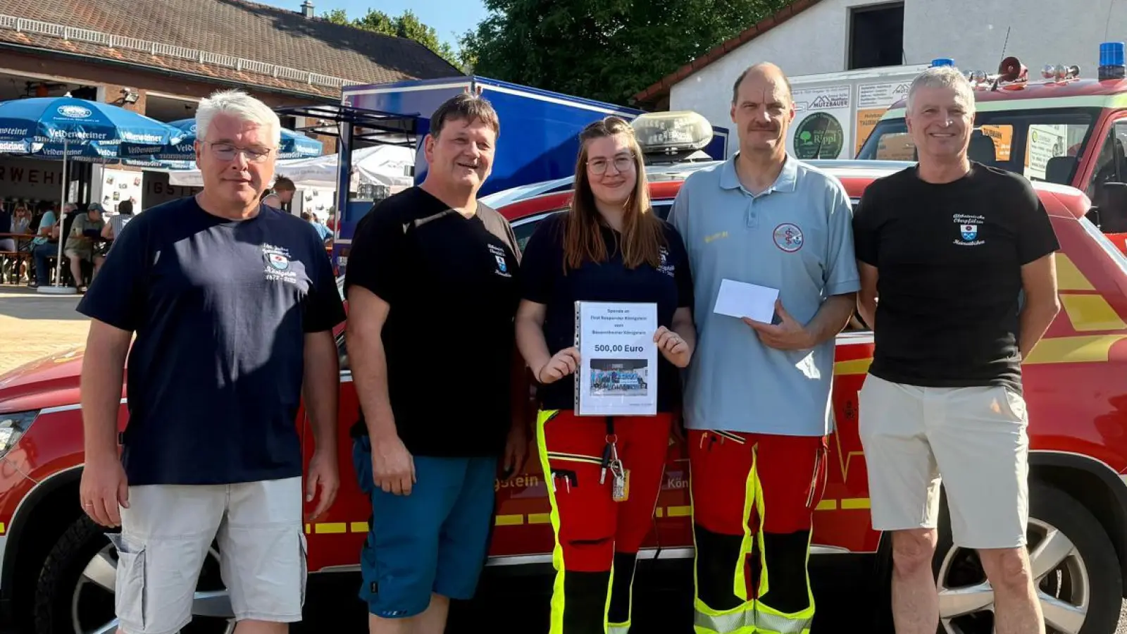 Spendenübergabe Königsteiner Bauerntheater an die First Responder Königstein. (Bild: Markus Rippl)