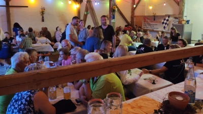 Weinfest der Siedlergemeinschaft Lohma (Bild: Maria Kick)