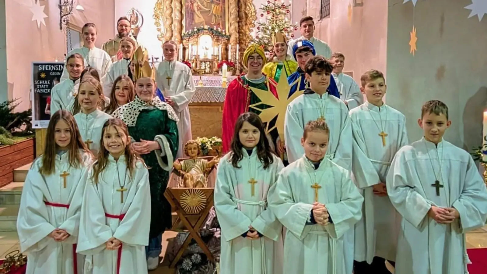 Die Ministranten aus Ursensollen waren drei Tage lang als Sternsinger unterwegs. Ihr Einsatz hat sich gelohnt! (Bild: Manuela Popp)
