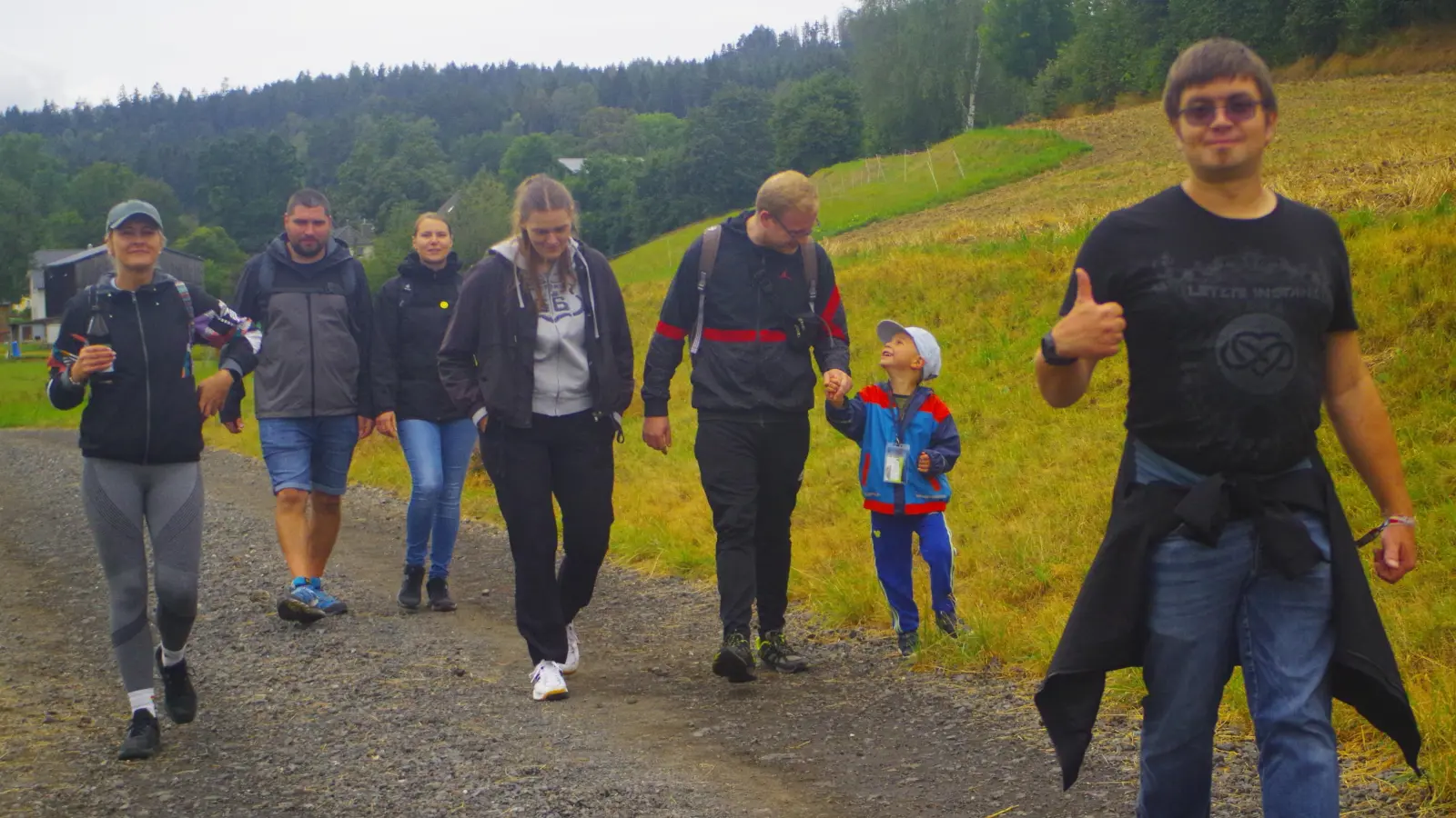 Auf 10 Kilometer Wanderstrecke gibt es jede Menge zu genießen.  (Bild: Michael Meier)