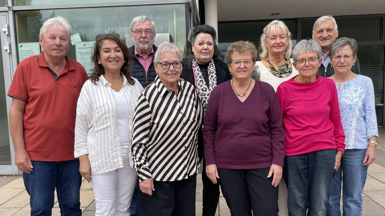 von links 4.Vorsitzende Veronika Lederer 6. Stellvertreterin Irma Hagn (Bild: Alfons Eckl)