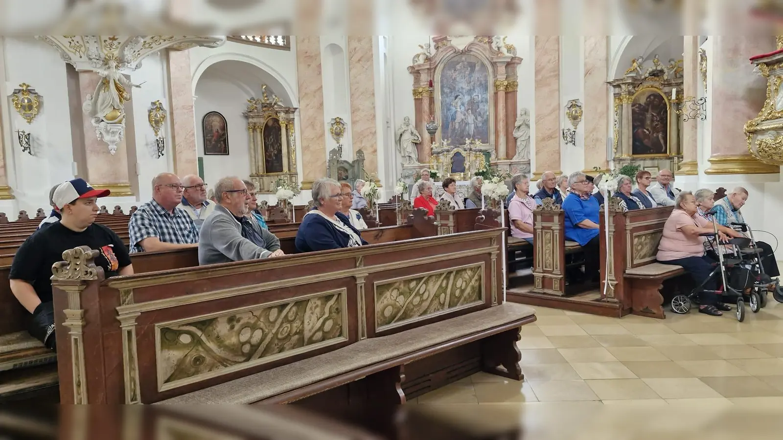 Führung und Vortrag über die Kapplkirche für die Mitglieder des OV Waldsassen (Bild: Irene Wagemann)