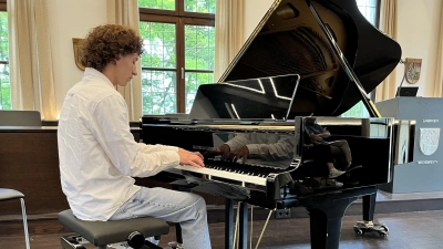 Adrian Boccali begeisterte mit Rachmaninoff und Lecuona. (Bild: Christiane Zeigler)