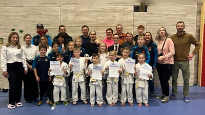 Die stark vertretene DJK Truppe in Vohenstrauß (Bild: Manfred Schmid)