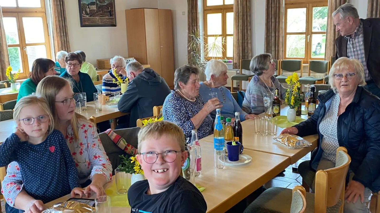  Auch die Kinder wurden am Palmsonntag beim Fastenessen satt.  (Bild: Claudia Rupprecht)