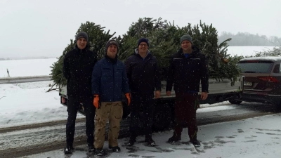 Ein Teil der Helfer der Sammelaktion 2026 der JU Waldthurn. (Bild: Daniel Bergmann)