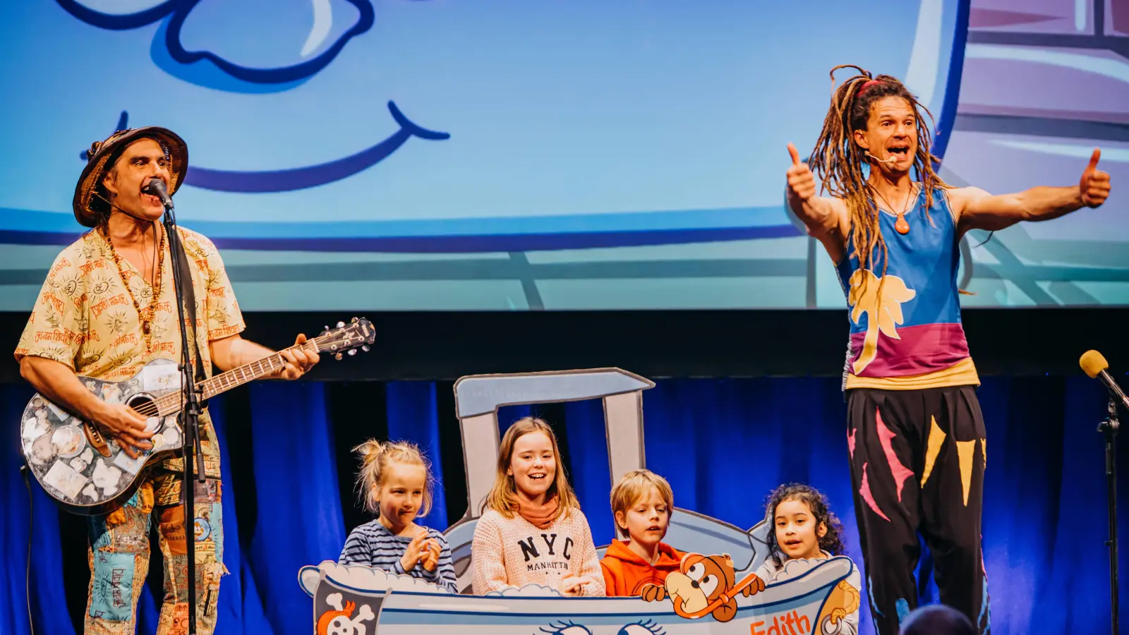 Rodscha und Tom live auf der Bühne. (Bild: Rodscha und Tom)