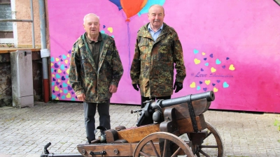 Nach alter Überlieferung wurde mit einer Kanone dreimal beim Evangelium geschossen. (Bild: Johann Bauer)