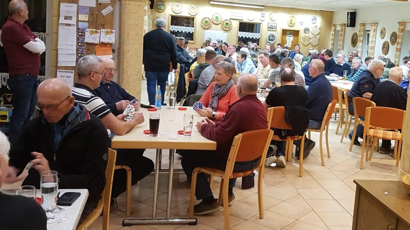 Voller Erfolg des Preisschafkopf  (Bild: Johann Bauer)